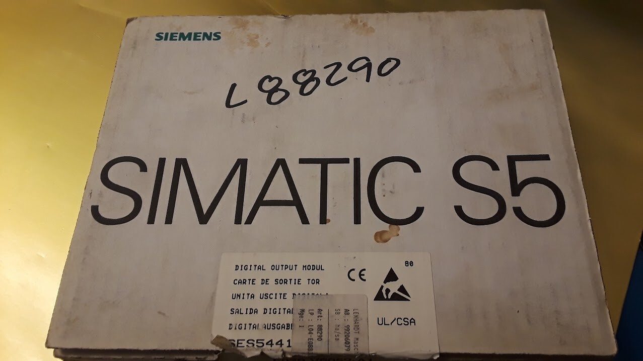SIEMENS 6es5 524-3ua13 (New, Never used)