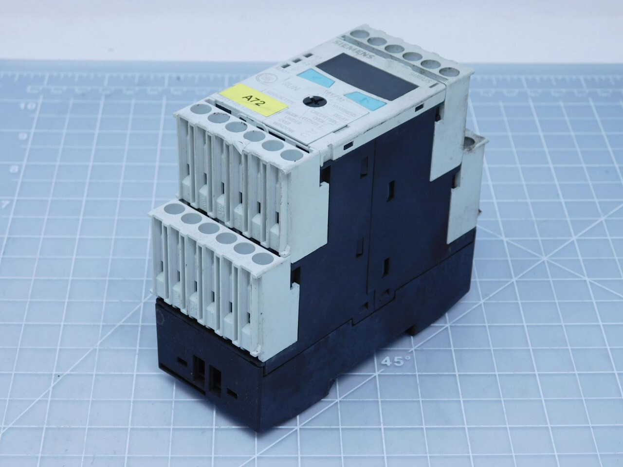 SIEMENS 3RS1140-1GD60 TEMPERATURE MONITORING RELAY T137653