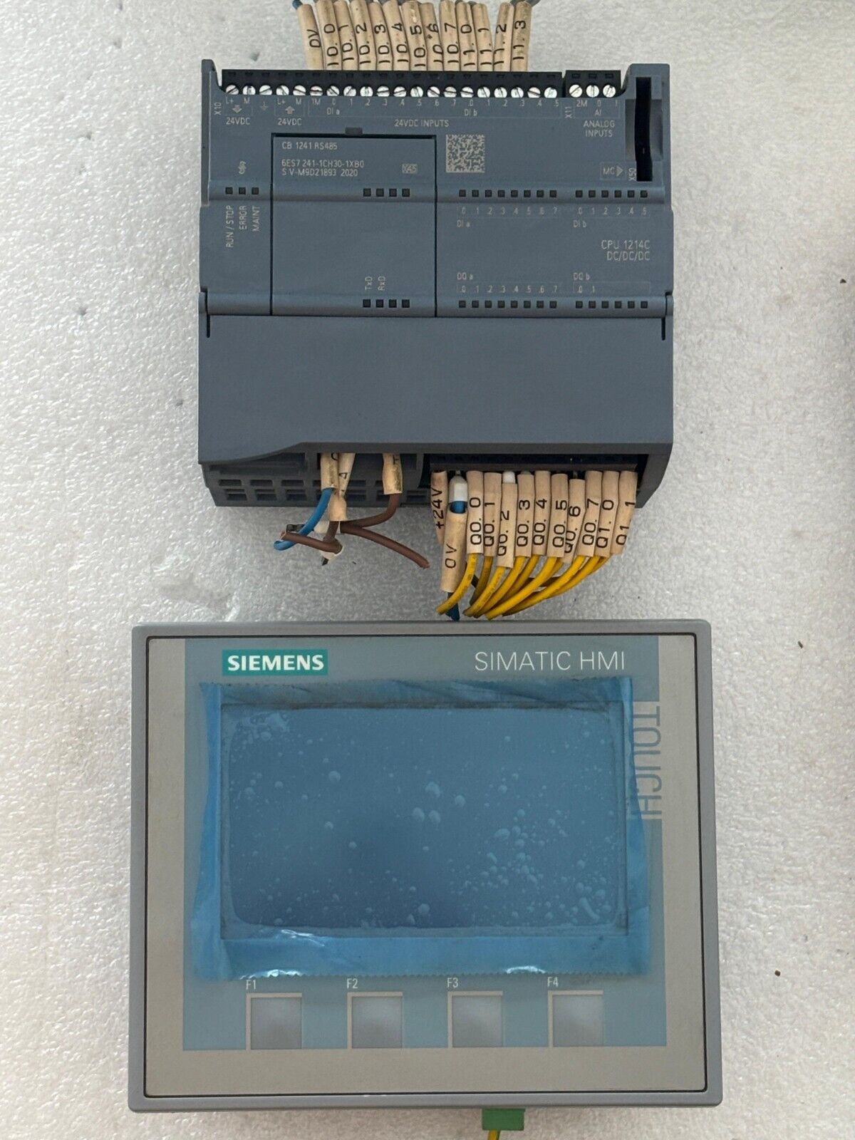 Siemens 6ES7 214-1AG40-0XB0 AND 6AV2 123-2DB03-0AX0 LOT