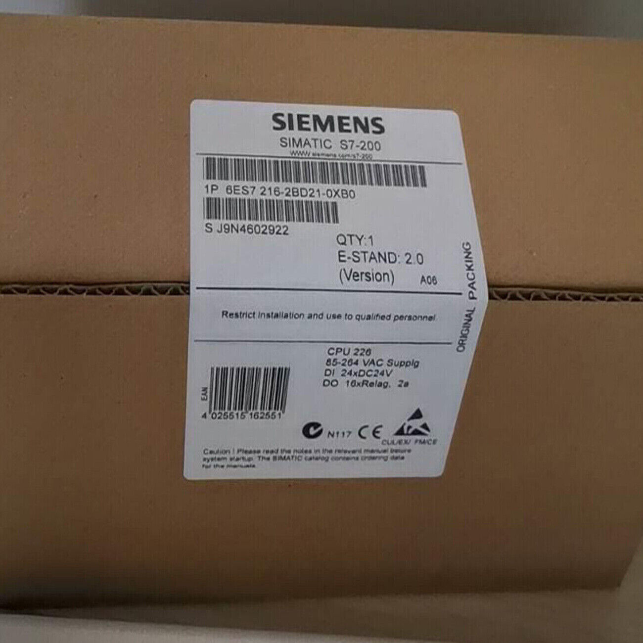 NEW Siemens 6ES7 216-2BD21-0XB0 6ES7216-2BD21-0XB0 S7-200, CPU 226 COMPACT UNIT
