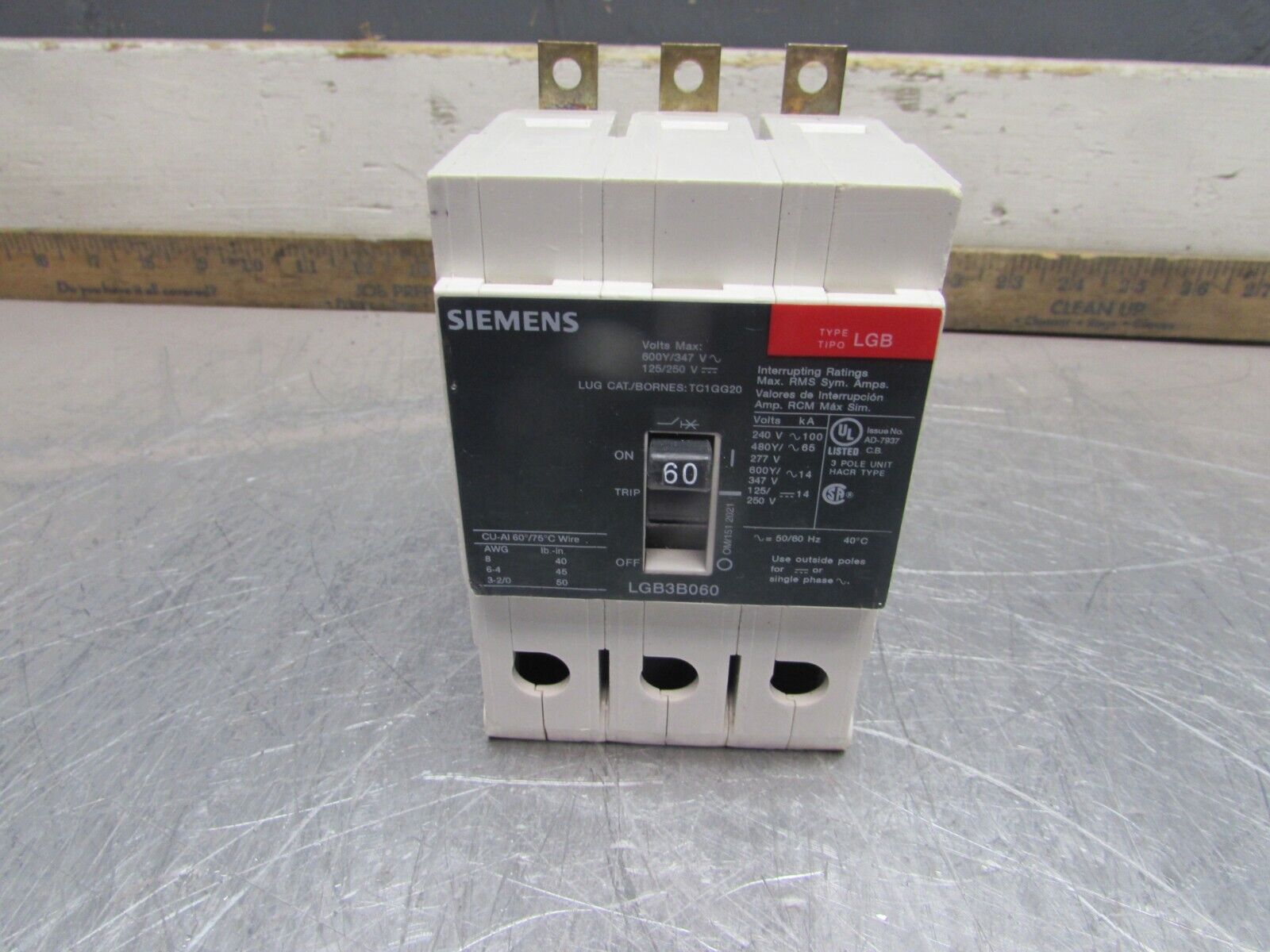 SIEMENS LGB3B060, CIRCUIT BREAKER,   3P / 60AMP /480V  GOOD TAKEOUT! MAKE OFFER!