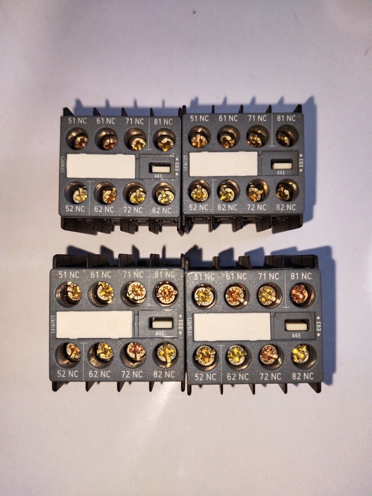 SIEMENS 3RH2911-1GA04 AUXILIARY SWITCH BLOCK  LOT OF 4PCS FREE FAST SHIPPING