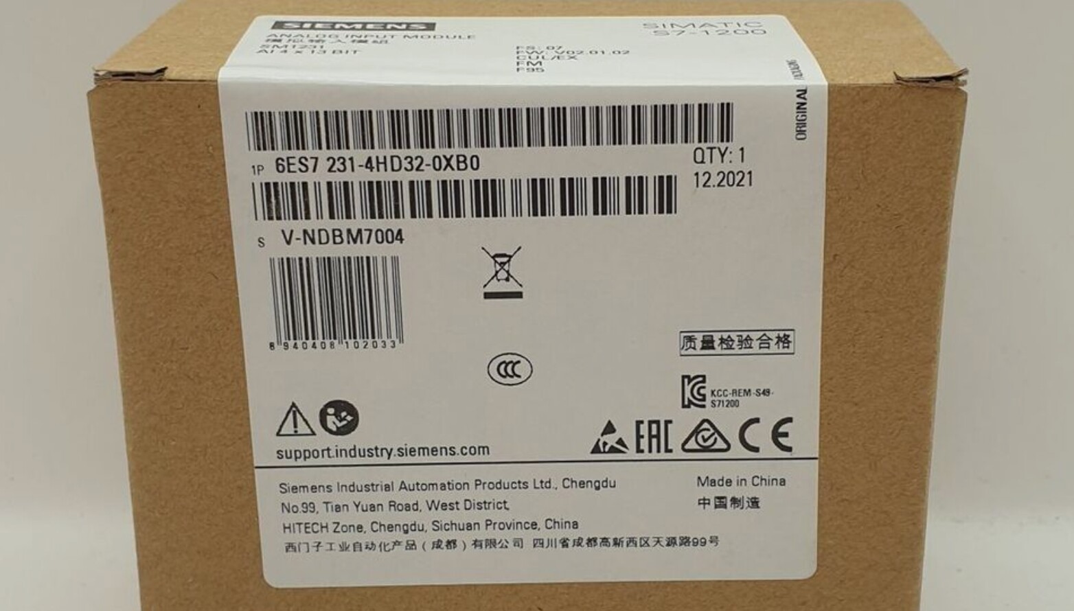 New Factory Sealed Siemens 6ES7 231-4HD32-0XB0 Free Shipping