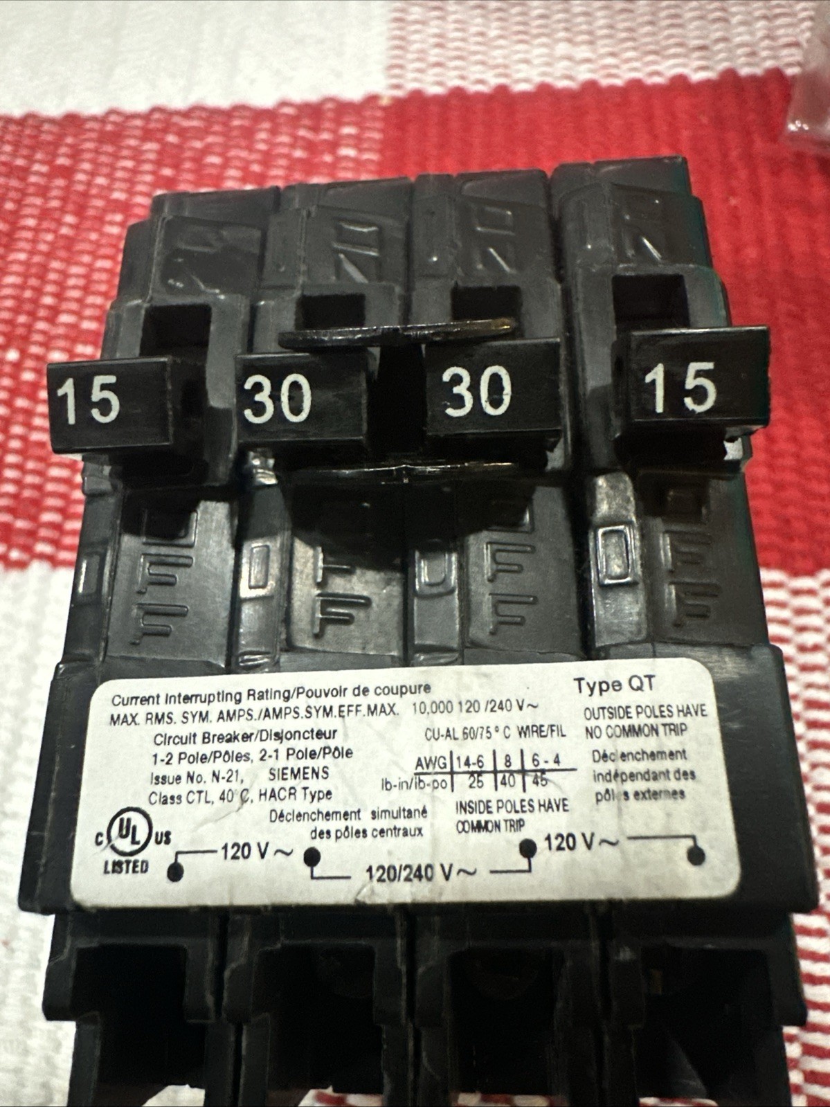 Siemens Q21530CT Quad Breaker 15-30 Amps 4 Poles 120/240 V