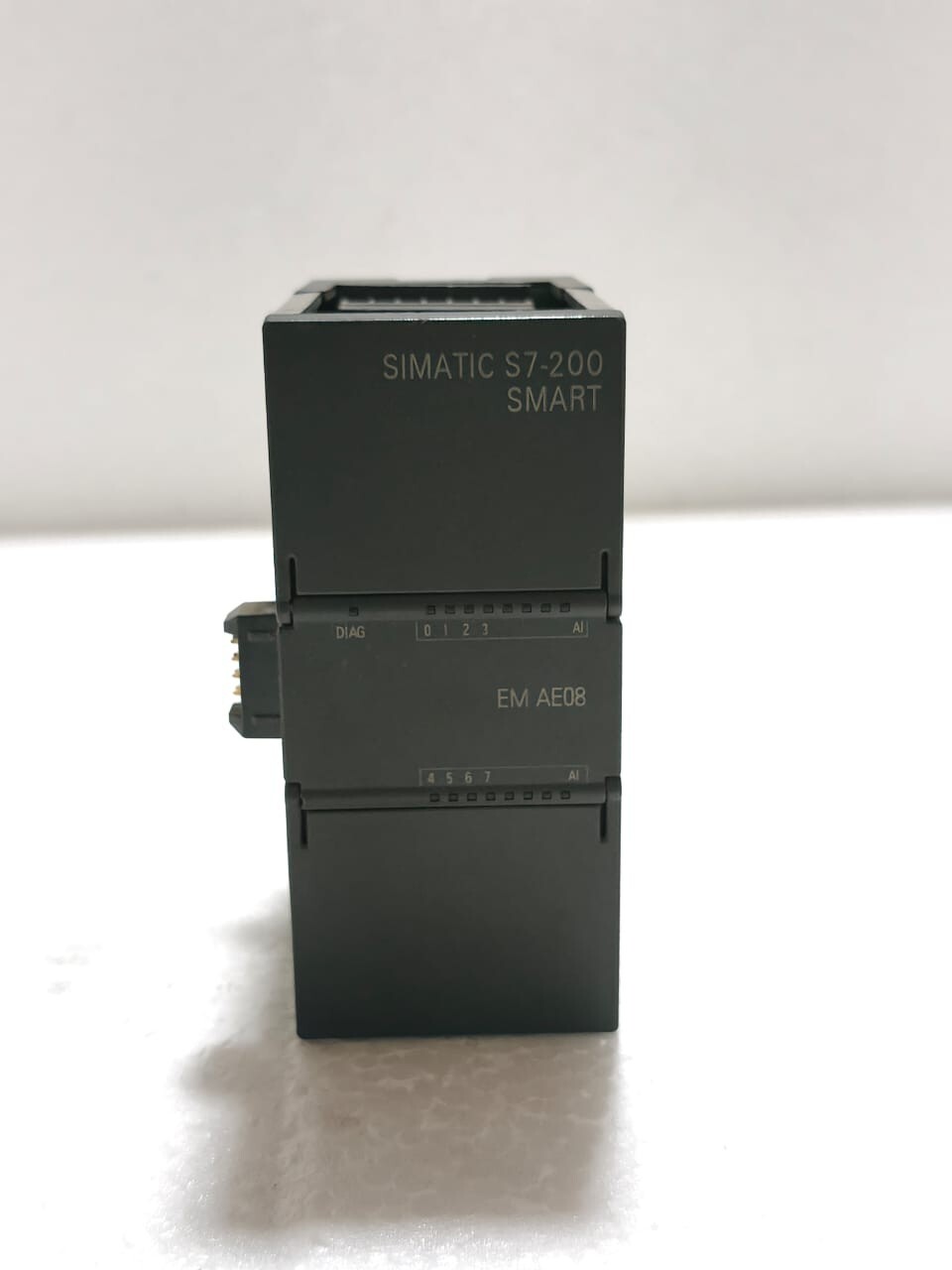 SIEMENS SIMATIC S7-200 SMART EM AE08 6ES7 288-3AE08-0AA0 SUPPLY 24VDC FREE FAST