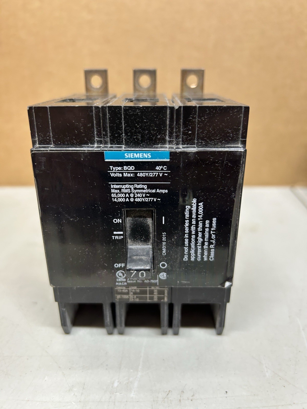 Used Siemens BQD370BP 480V 277V Circuit Breaker
