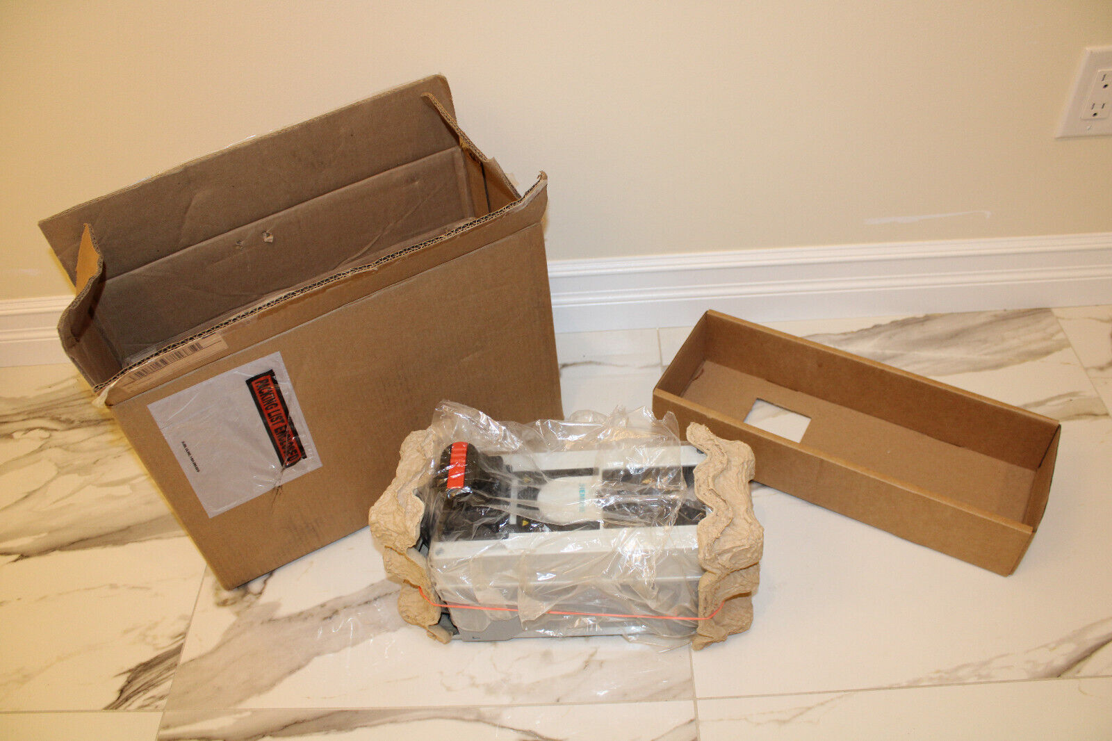 NEW Siemens BT300-00754-12D 7.5hp 480v 11.3A IN BOX