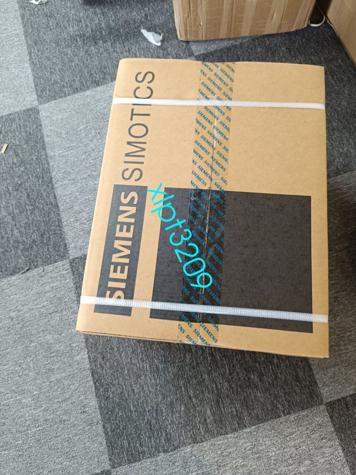 1FK7063-2AF71-1UG0 Siemens servo motor brand new FedEx or DHL
