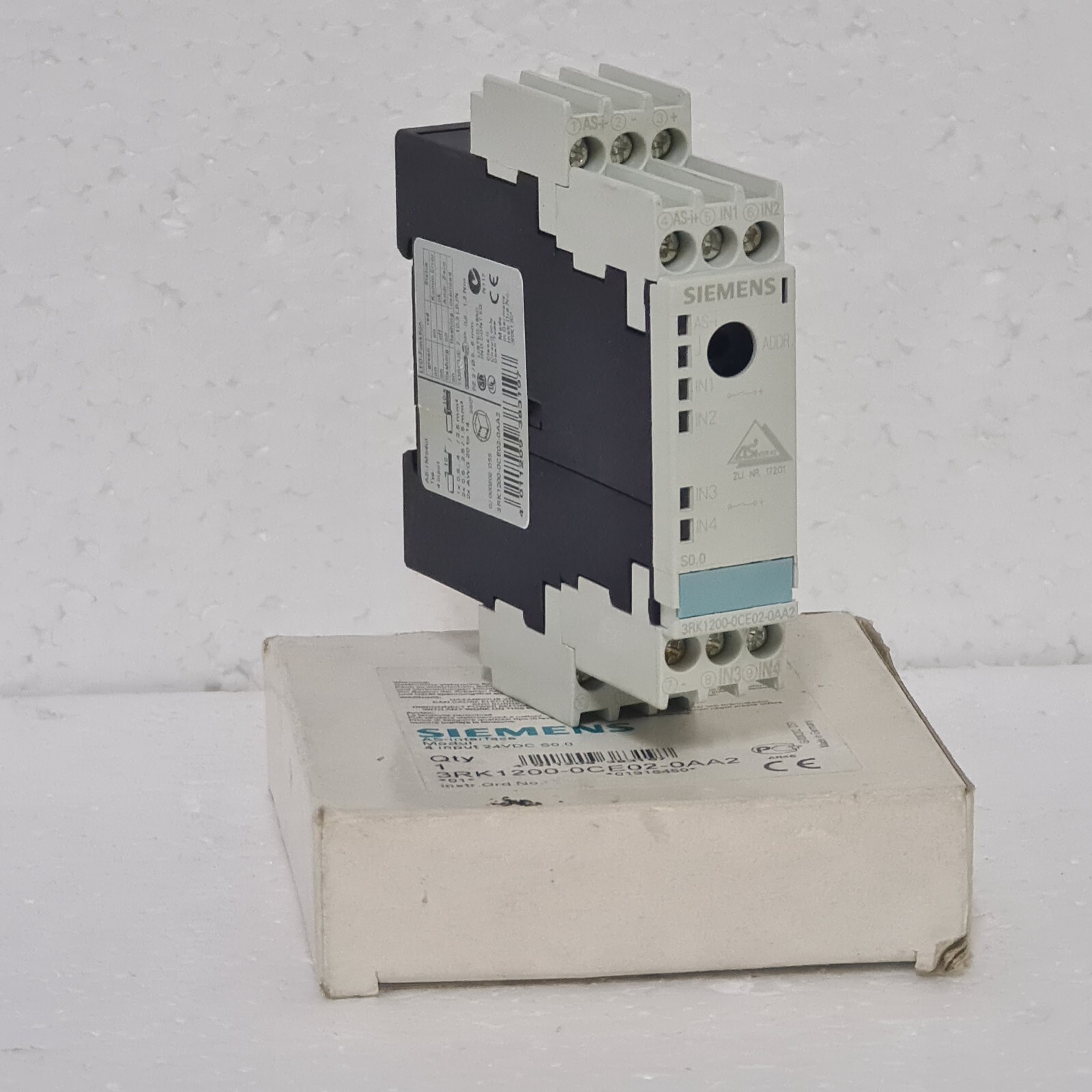 SIEMENS 3RK1200-0CE02-0AA2 AS-i SlimLine Module 4 Input 24VDC S0.0