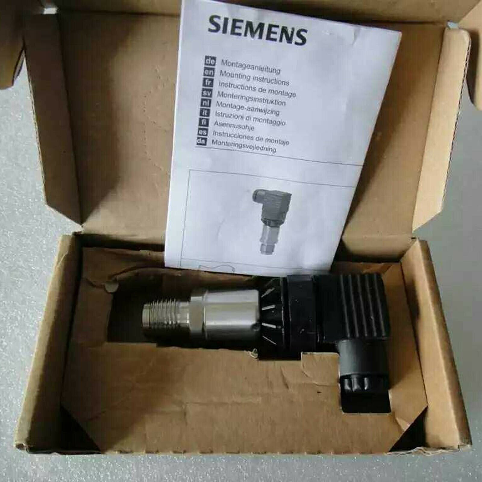 1PC New In Box SIEMENS QBE2003-P6 QBE2003P6 Pressure Sensor#XR