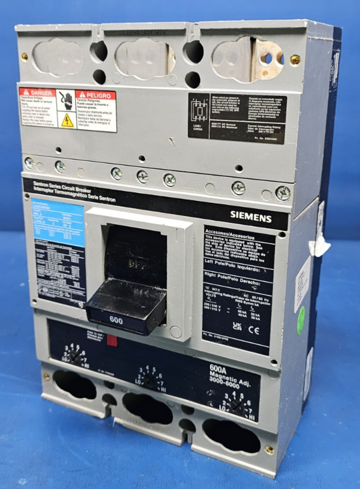 Siemens, LXD63B600 3-Pole 600A 600V Circuit Breaker.
