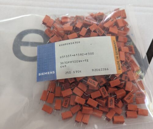 250x SIEMENS KS KONDENSATOREN B31531-A1382-F300  100 V  3830 pF   /- 1%  OVP