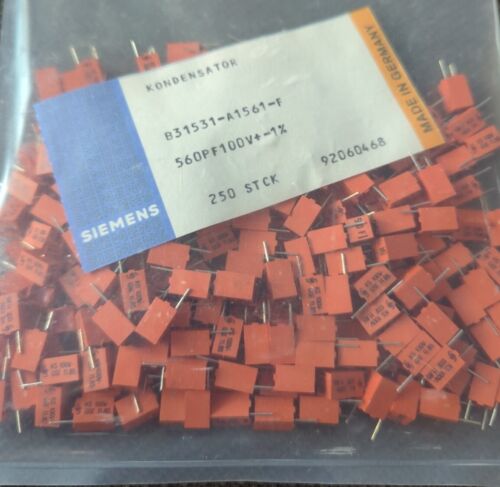 250x SIEMENS KS KONDENSATOREN B31531-A1561-F5  100 V  560 pF   /- 1%  OVP