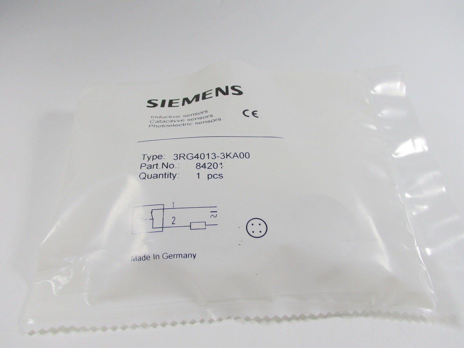 Siemens 3RG4013-3KA00 Proximity Switch Sensor New 3RG40133KA00 Expedited Ship /