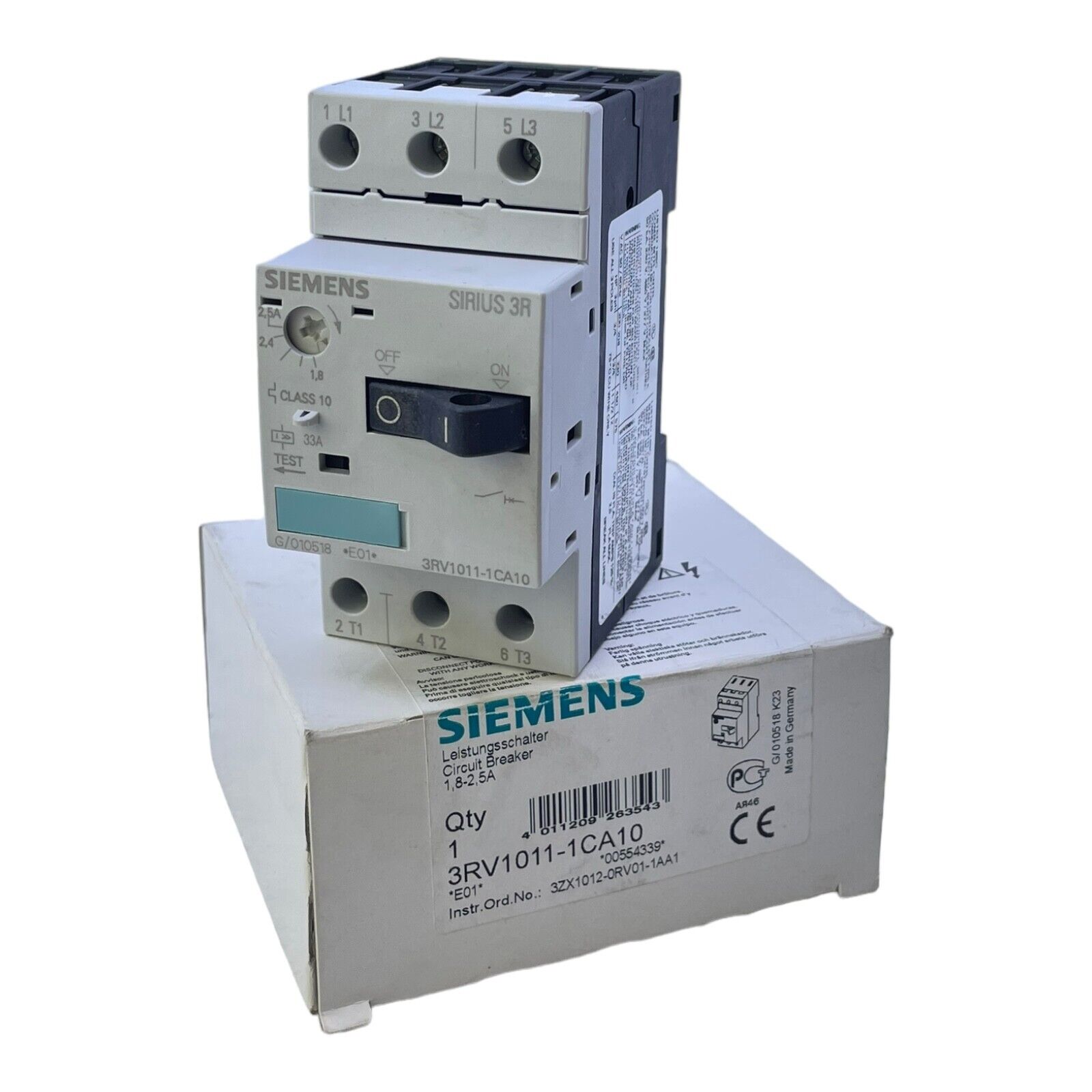 Siemens 3RV1011-1CA10 Industrial Circuit Breaker 3RV1011-1CA10