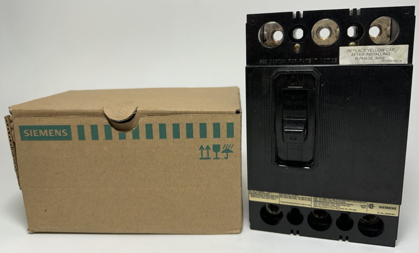 SIEMENS QJ23B200 200Amp 3Pole 240VAC 10kA QJ Circuit Breaker with Load Side Lugs
