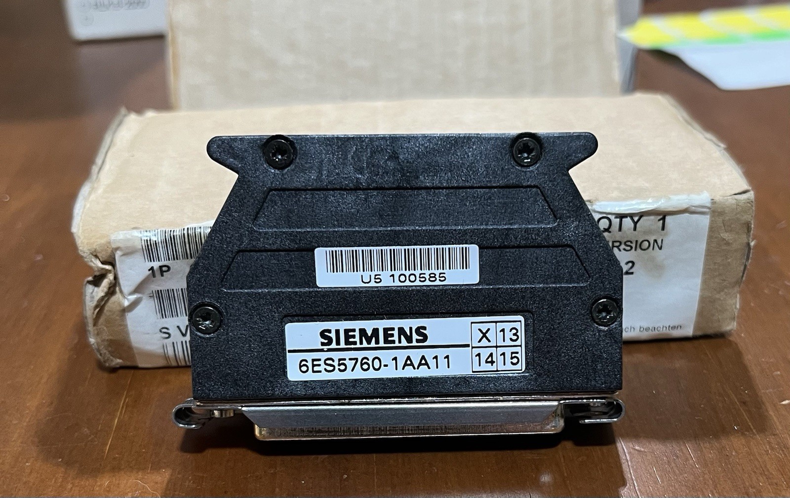 Siemens | 6ES5760-1AA11 | New In Opened Package