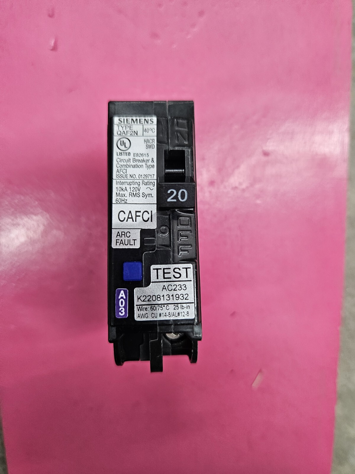 *LOT OF 10* SIEMENS QA120AFCN 20A AFCI PLUG ON CIRCUIT BREAKER 