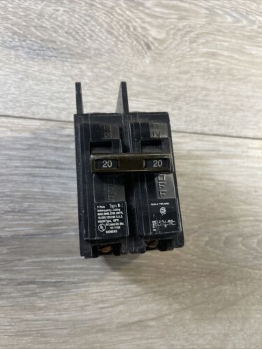 BQ2B020 Siemens I-T-E BQ2-B020 CIRCUIT BREAKER  20A 120/240VAC  2 POLE OLD STYLE