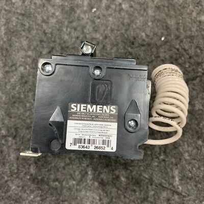 SIEMENS B33000S01 3-Pole Circuit Breaker 30A 240V 60Hz 