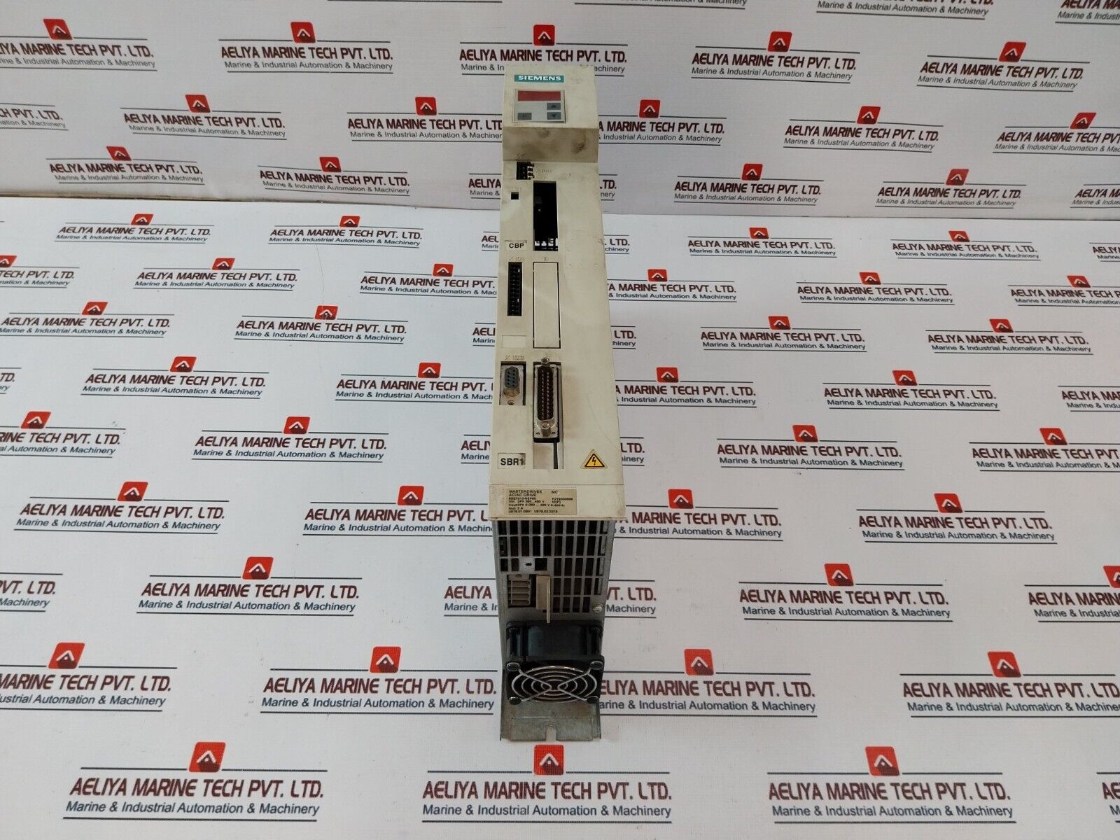 Siemens 6SE7013-0EP50-Z Masterdrives Mc AC / Ac Drive Z=G91+C23 50/60Hz