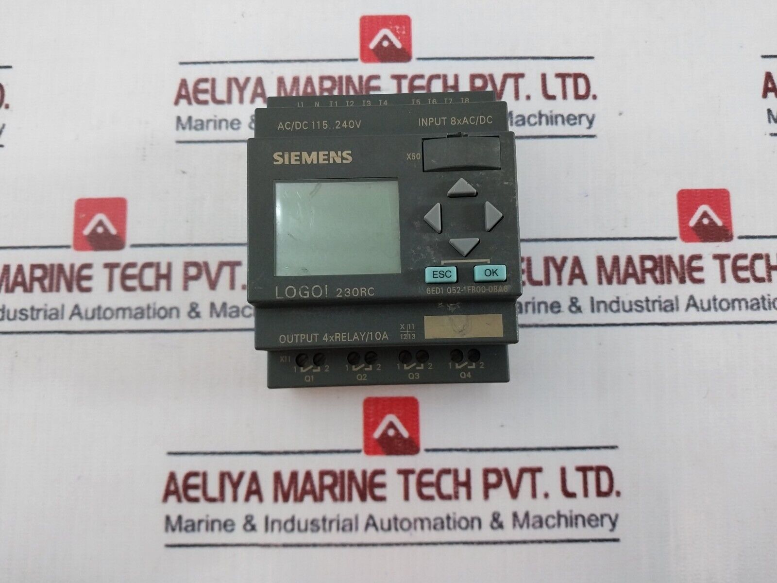 Siemens 6ED1 052-1FB00-0BA6 Logic Module LOGO 230RC AC/Dc 115 - 240V