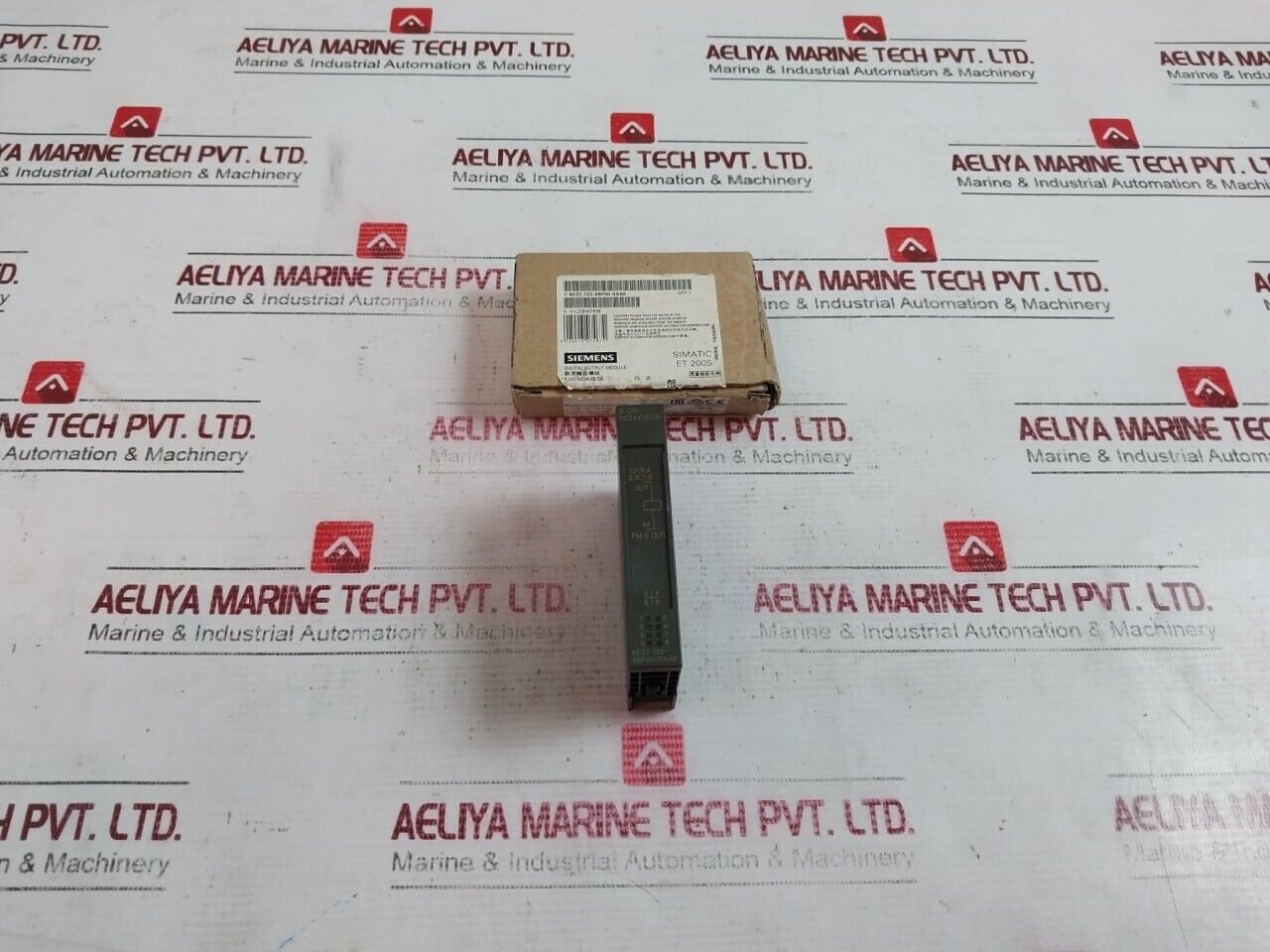 Siemens 6ES7 132-4BF00-0AA0 Simatic S7 Electronic Module for ET 200S 8 DO DC24V