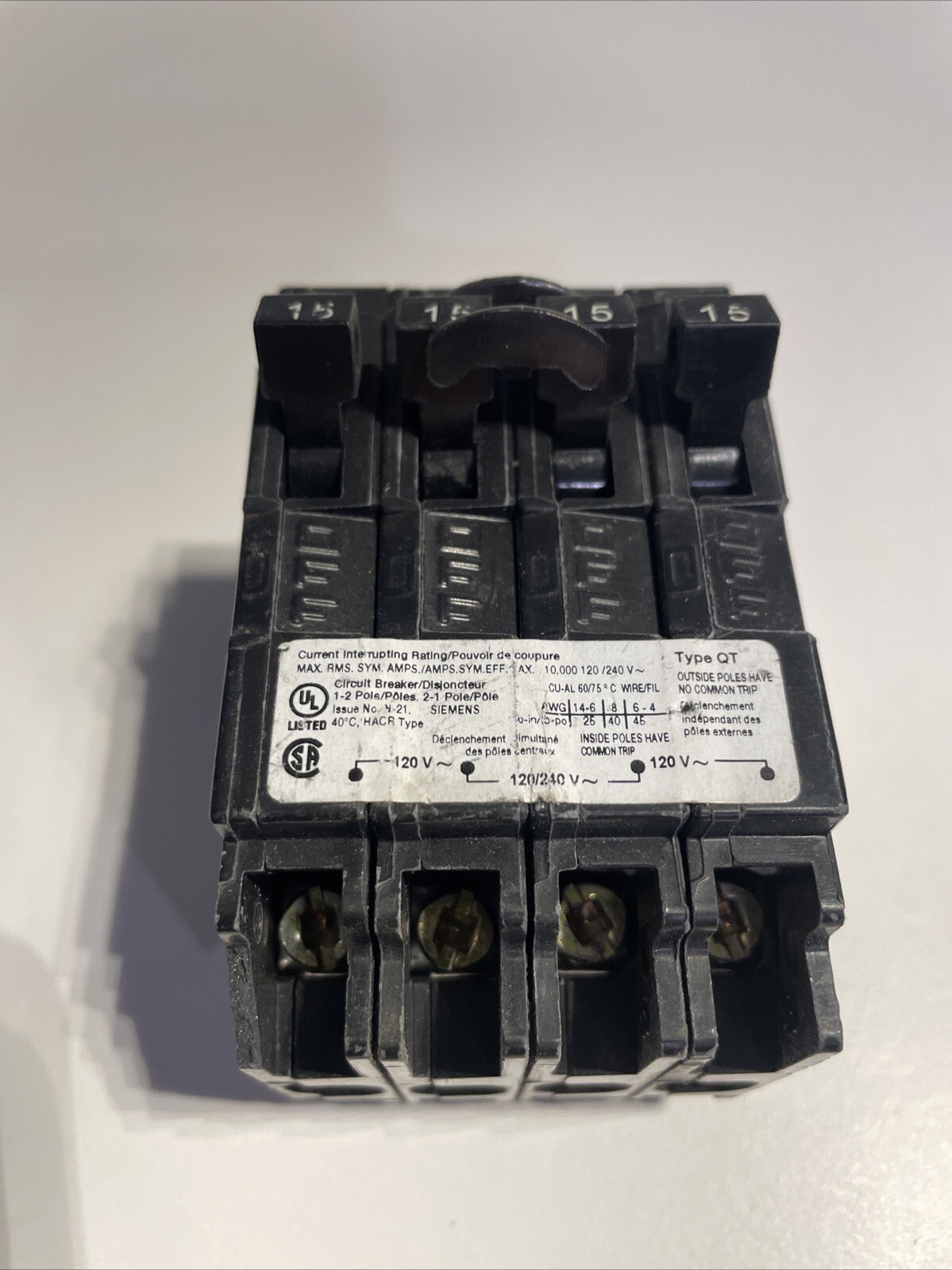 Siemens Q21515CT2 15 Amp 120/240V Type QT Quad Circuit Breaker