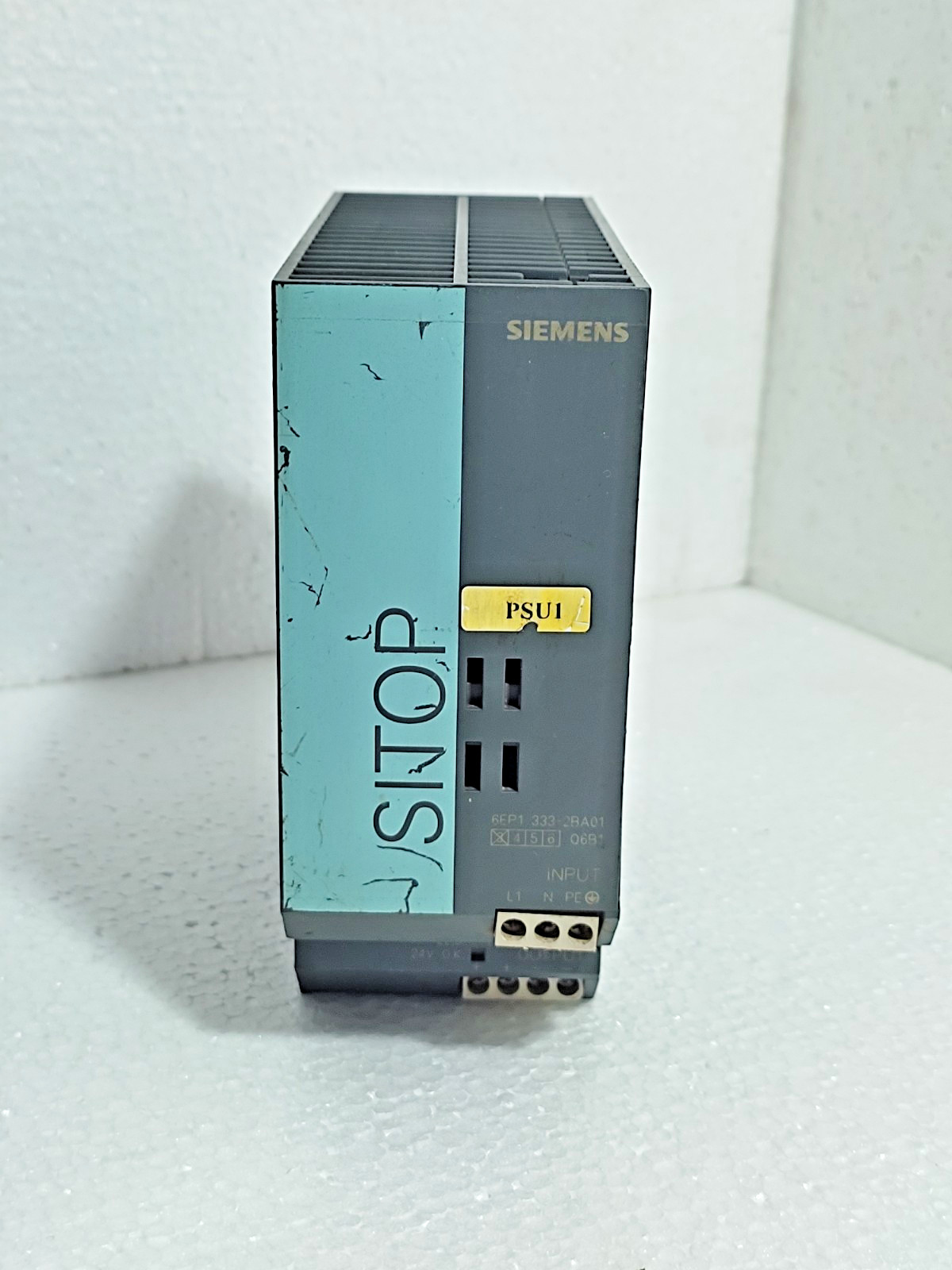 Siemens 6EP1 333-2BA01 Power Supply Sitop Smart 5A/6EP13332BA01 Used