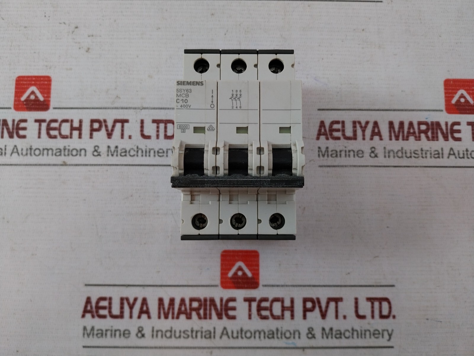 Siemens 5SY6310-7 Circuit Breaker 400V 15KA 3.5NM 277V AC En 60898