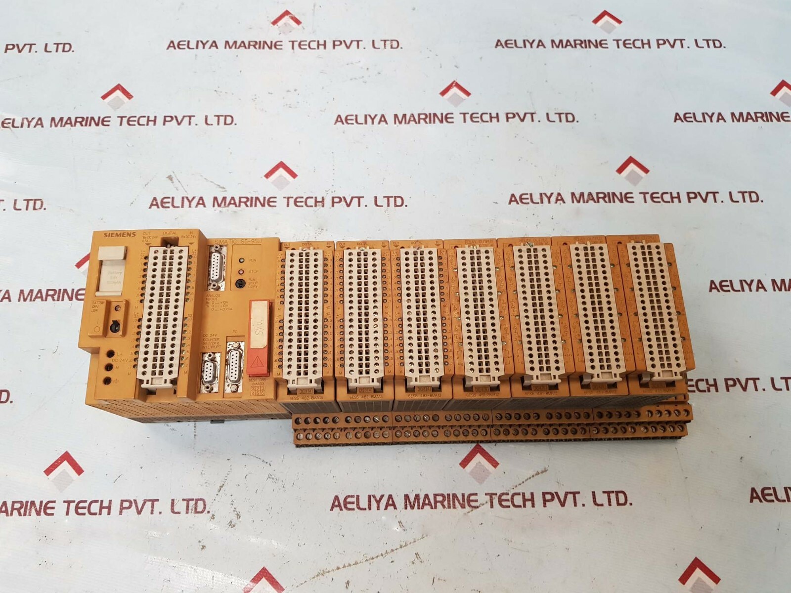 Siemens Simatic S5-95u,6es5 482-8ma13,6es5 482-8ma12 Module Rack DC24V