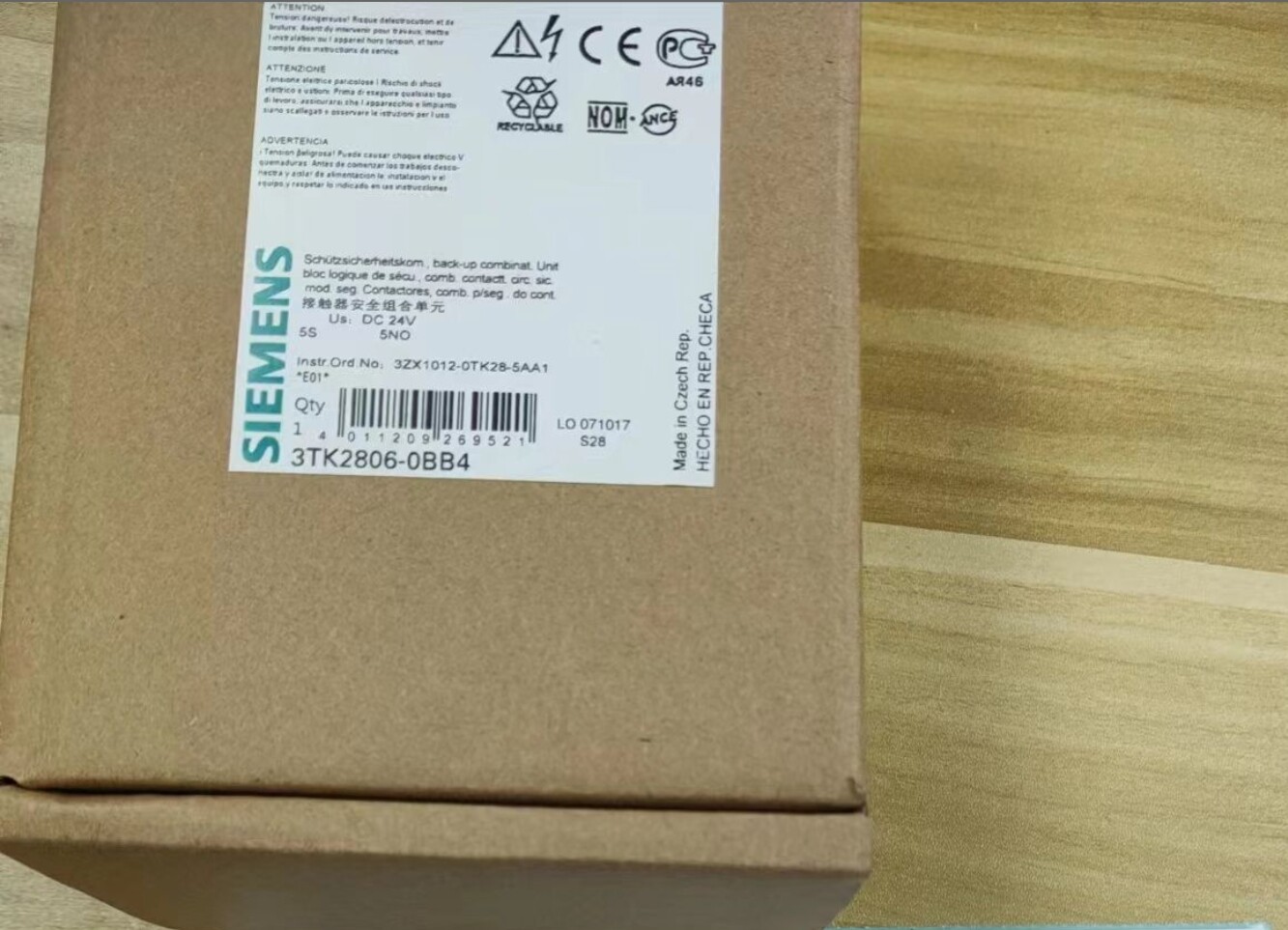 1PC Siemens 3TK2806-0BB4 3TK28060BB4 Safety Relay New In Box