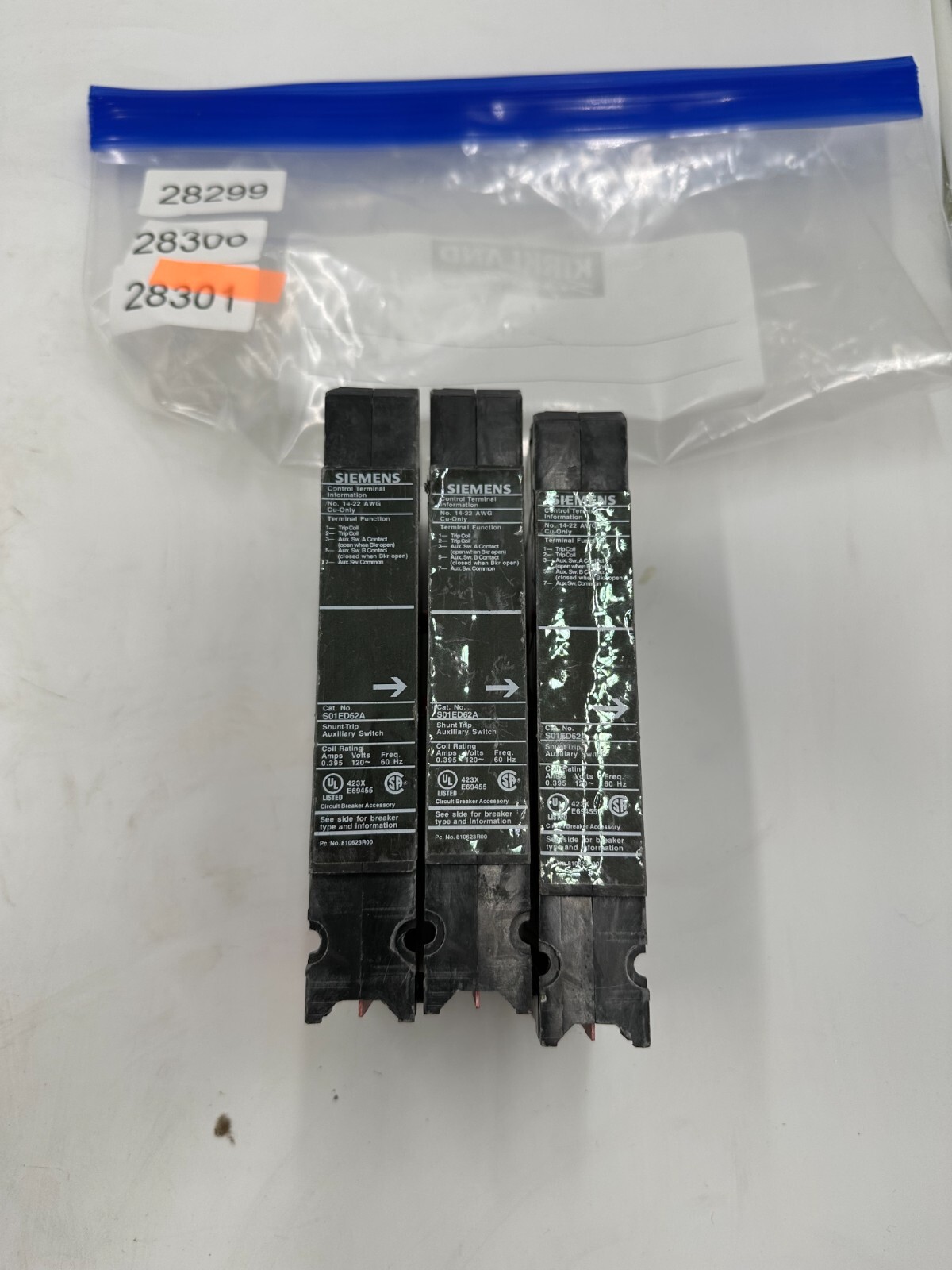 Siemens S01ED62A Auxiliary Switch Shunt Trip 0.395 Amp 120 Volt