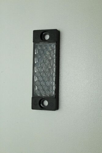 Balluff BAM00W7 ( BOS R-33 ) Optoelektronisches Zubehör / Reflektor eck."Neu&OV"