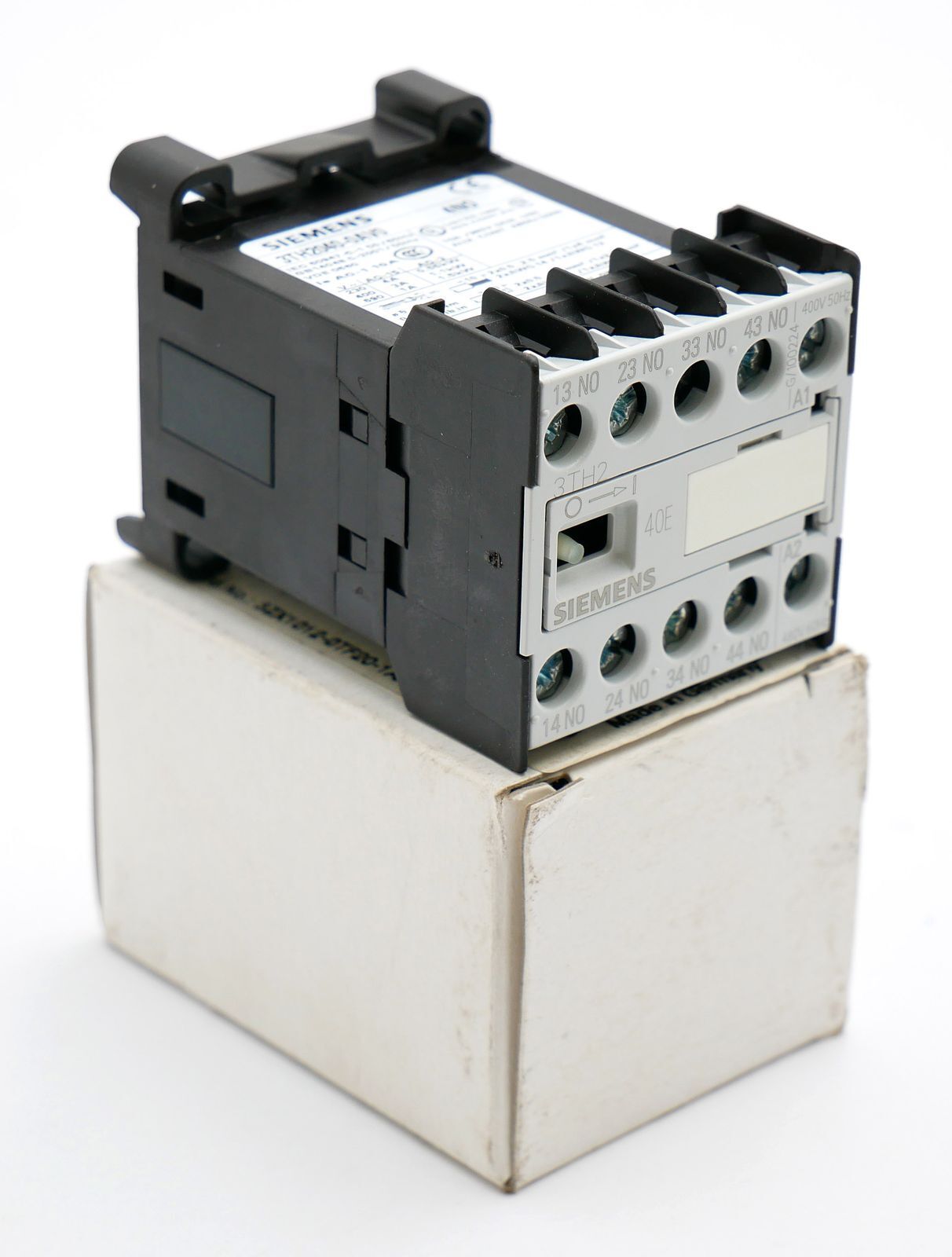 Siemens 3TH2040-0AV0 E-Stand: 05 Auxiliary Contactor -Unused/Original Packaging-