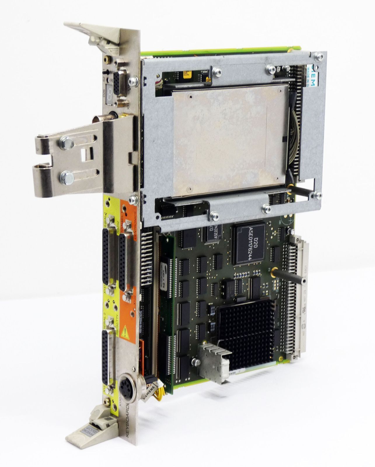 Siemens Sinumerik 6FC5110-0DB02-0AA4 Ver. C CPU -used-