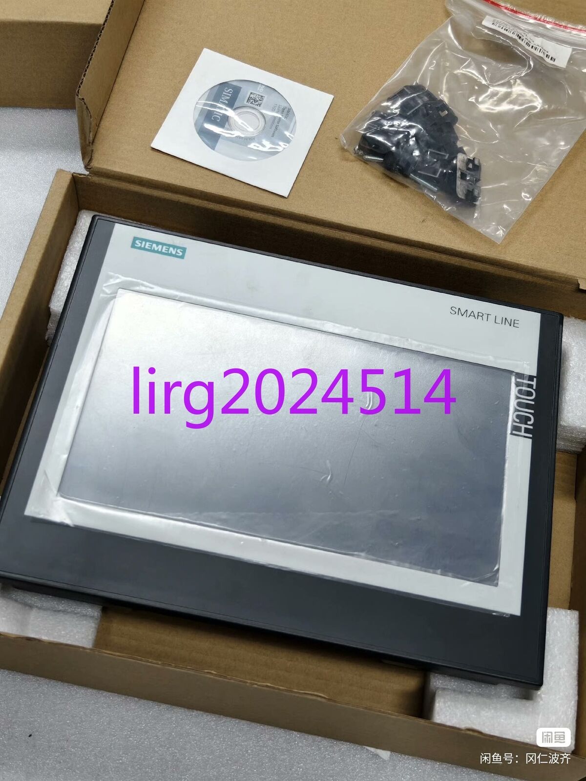 1pc new  Siemens touch screen 6AV6 648-0CE11-3AX0