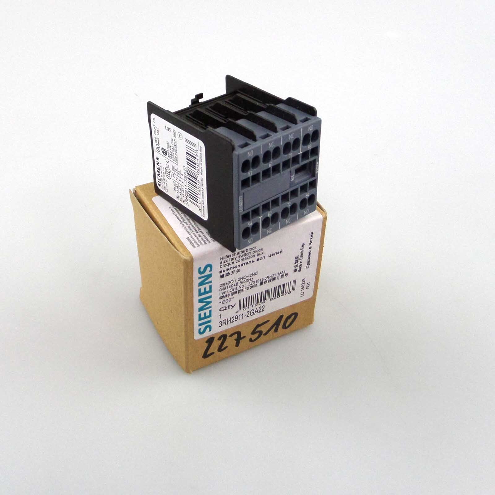Siemens auxiliary switch block 3RH2911-2GA22 original packaging