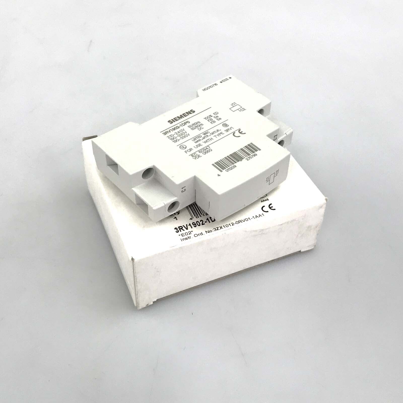 Siemens voltage release 3RV1902-1DP0 original packaging