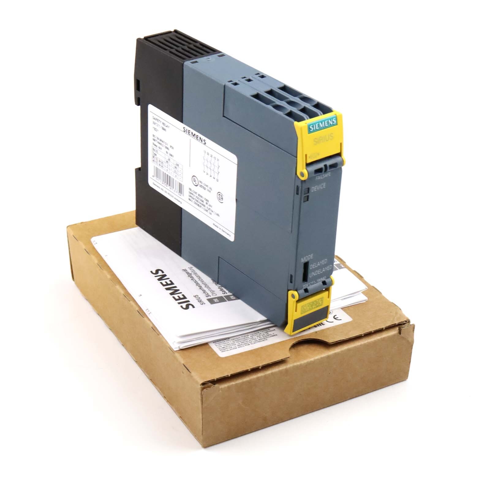 Siemens Sirius safety switchgear 3sk1211-1bb40 original packaging
