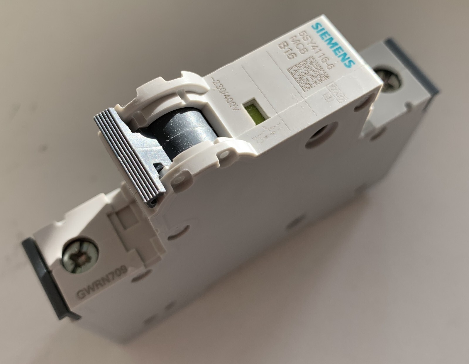 SIEMENS 5SY4116-6 Circuit Breaker B16 - 16 Amp - 1P - Circuit Breaker