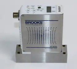 BROOKS GF125CXXC MASS FLOW CONTROLLER GF125C-205385 N2 7200 SCCM