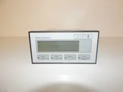 BROOKS 0151E MASS FLOW CONTROLLER MODEL 0151E.10A - (UWN80)