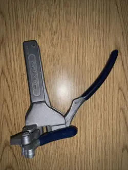 CO