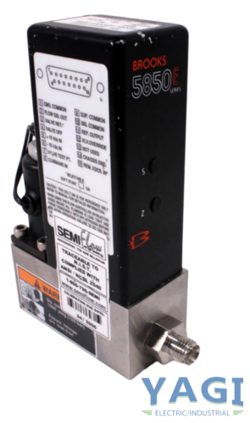 BROOKS 5850E MASS FLOW CONTROLLER 30SLPM 1500PSI 0.25 PERCENT RATE 0-5VDC D-TYPE