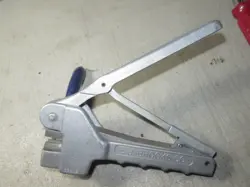 VINTAGE E.J. BROOKS CO.  NEWARK NJ RATCHETING CRIMPING SEALING TOOL