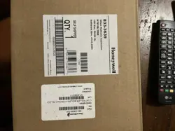 NEW CLEAVER BROOKS 833-03639,CB-FALCOM 833-3639,HONEYWELL R7910A1068,BV