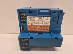 GOOD USED! CLEAVER-BROOKS BURNER CONTROLLER 833-2718 RM7800-L-1079