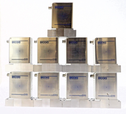 BROOKS INSTRUMENT GF125CXXC MASS FLOW CONTROLLER MFC LOT OF 9 WORKING SURPLUS