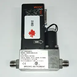 BROOKS 5850 E HYDROGEN MASS FLOW CONTROLLER FLOW 30 SLPM 5850EC4BV44J2A